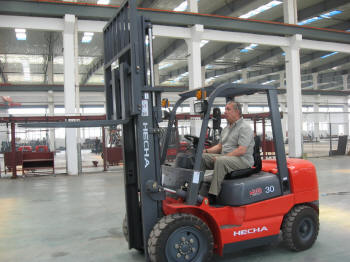 Hecha 3 tons Diesel forklift