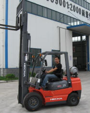 Hecha the new Chinese forklift