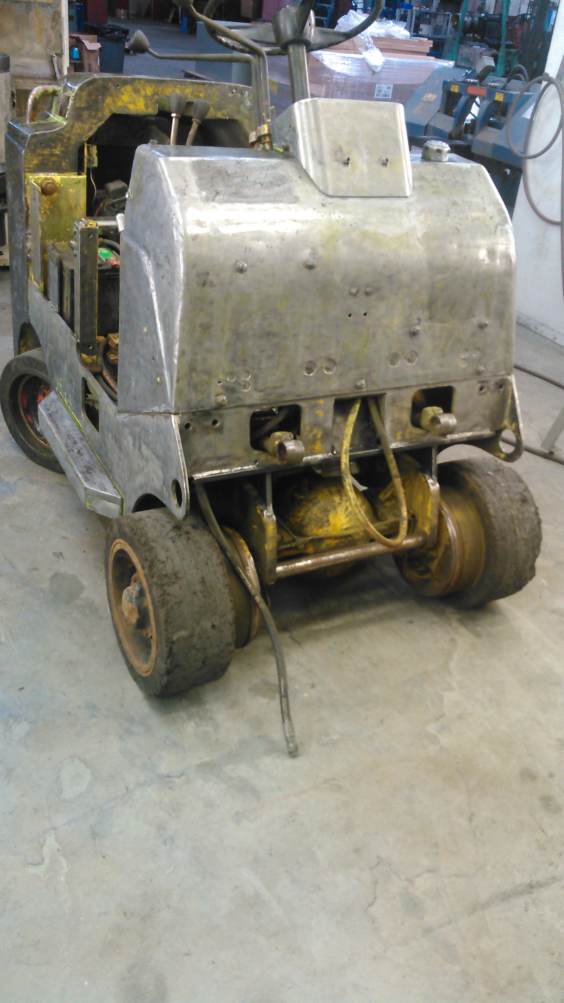 Towmotor Forklifts Pictures And History