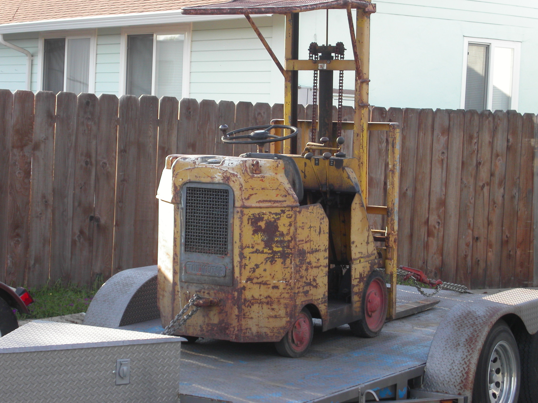 Towmotor