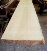 Fichte plank op machine