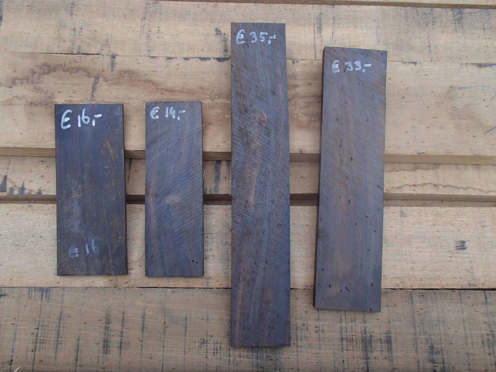 / African Blackwood massief hout