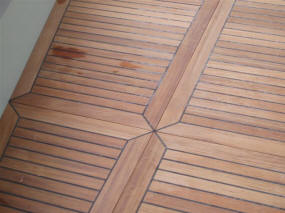 Teak scheepsdek